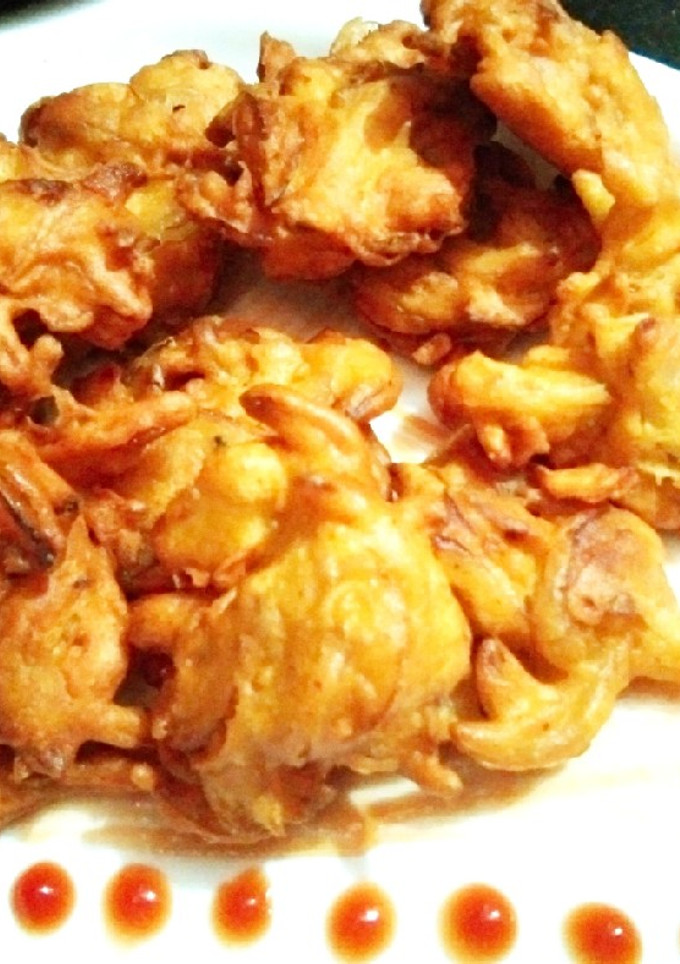 A picture of Onion Pakode.