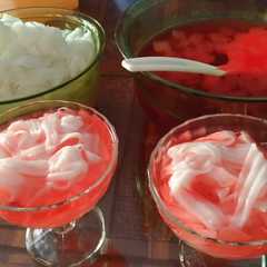 A picture of Es kopyor kelapa kw.