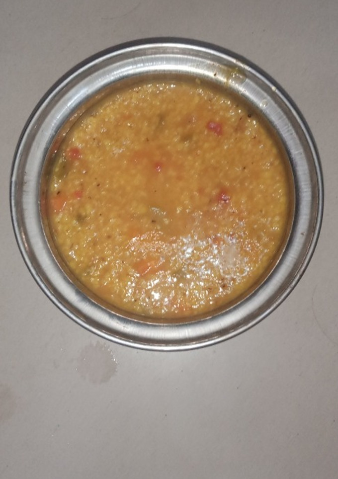 वेज नमकीन दलिया(veg namkeen daliya recipe in hindi) रेसिपी मुख्य फोटो