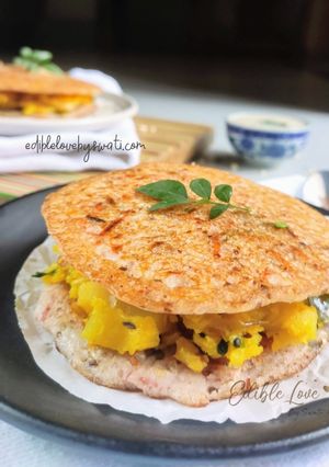 A picture of Veggie stuffed rava Utthapam.