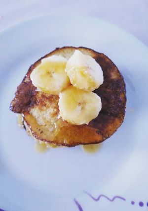 Una foto de Tortitas de plátano y avena