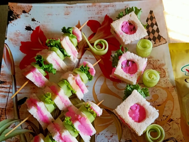 Easy Steps to Prepare Chicken spread sandwiches which Delicious