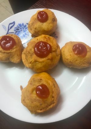 पानी पूरी पकोड़े (Pani Puri pakode recipe in Hindi) रेसिपी मुख्य फोटो