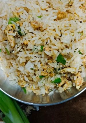 अंडा फ्राइड राइस (anda fried rice recipe in Hindi) रेसिपी मुख्य फोटो