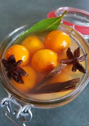 A picture of Fermented Kumquats.