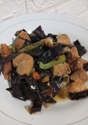 Foto resep Tumis Jamur Tahu Cabe Gendot