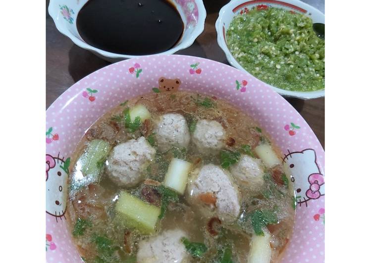 Mudahnya Bikin Bakso Kuah simple ala abg&amp;#34; gerobak Praktis Enak