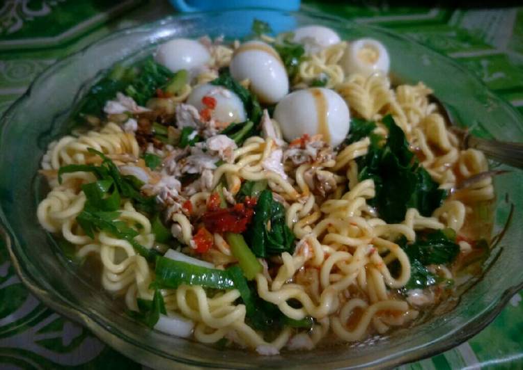 Resep Mie eko telur puyuh oleh Diajeng Thity - Cookpad