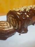 Brazo gitano de chocolate y crema de cacahuete