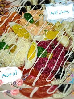 صورة لوصفة سلطة مشكلة