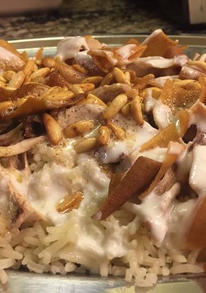 A picture of Chicken Fatteh.