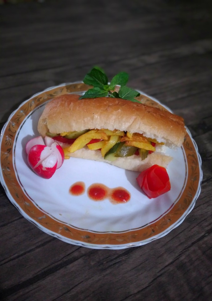 عکسی از دستور ساندویچ_سیب زمینی 😍🍔