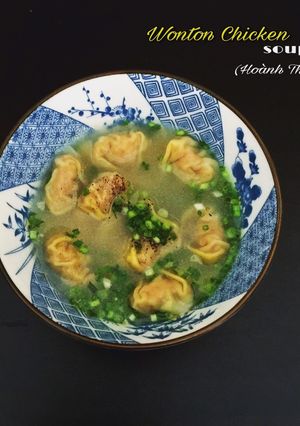 Hình của món Hoành Thánh (soup gà).