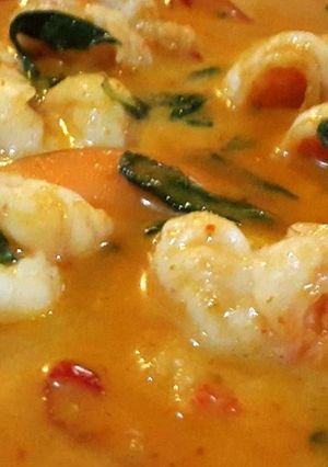 รูปของ แกงคั่วกุ้งใบชะพลู