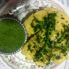 A picture of Dhokala.