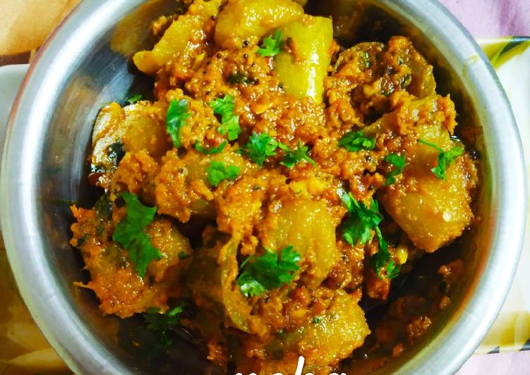 How to Make Perfect Bharwa parwal Or Stuffed Pointed gourd