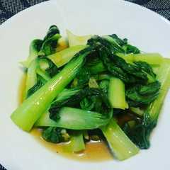 A picture of Cah Sawi Bawang Putih ala Chef Restu.