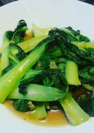 Foto resep Cah Sawi Bawang Putih ala Chef Restu