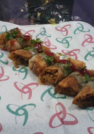 A picture of Spring Rolls.