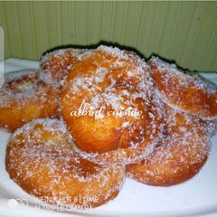 A picture of Irish doughnuts.