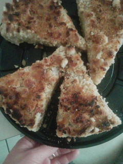 Una foto de Kuchen de plátano con miga