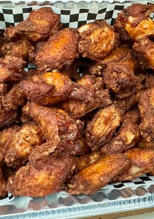 A picture of Classic Crispy Fried Garlic Wings (Filipino Style).