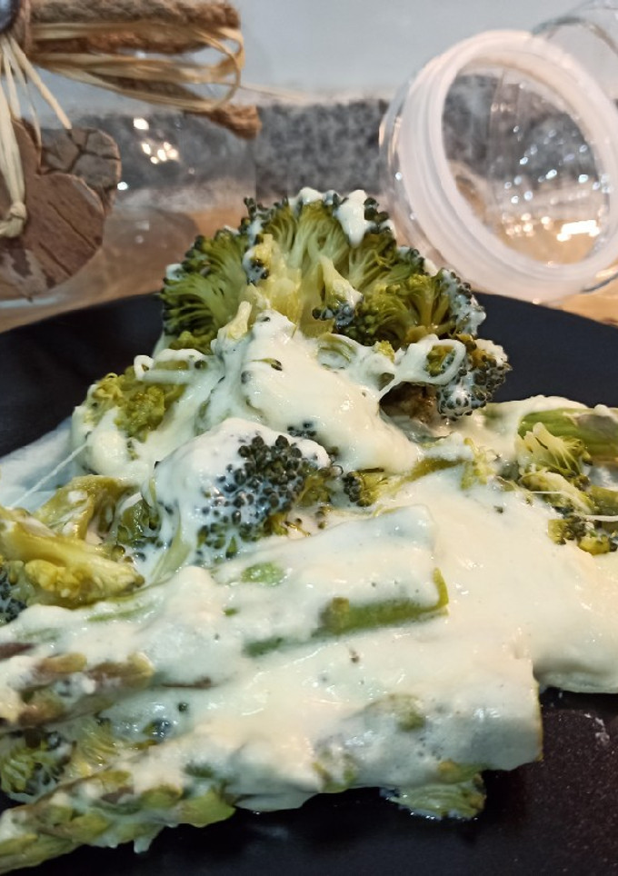 Una foto de Brócoli gratinado 🥦🧀