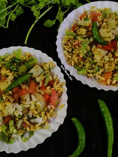 भेलपुरी (bhelpuri recipe in Hindi) रेसिपी मुख्य फोटो