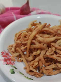 Foto resep Kue Bawang Kriuk Kres Kres