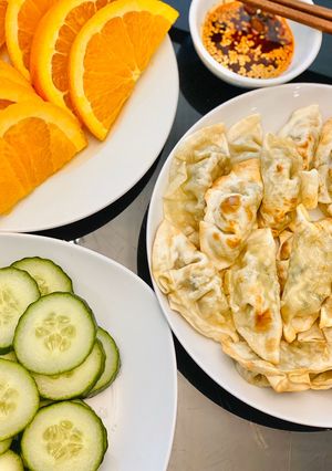 Hình của món Dumpling(há cảo)🥟 nhân tôm thịt chiên bằng air fryer.