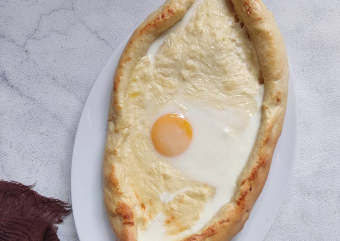 Resep: Khachapuri Adjaruli (Georgian Cheese Bread Boat) Bunda Pasti Bisa