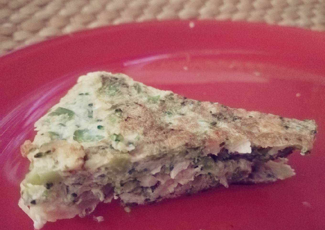 Tortilla de brócoli y pollo