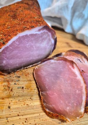 Una foto de Embutido casero de Lomo de Cerdo