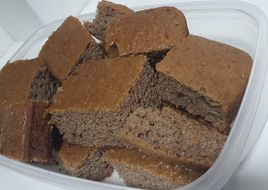 Bolo Simples c/ Pitadas de achocolatado