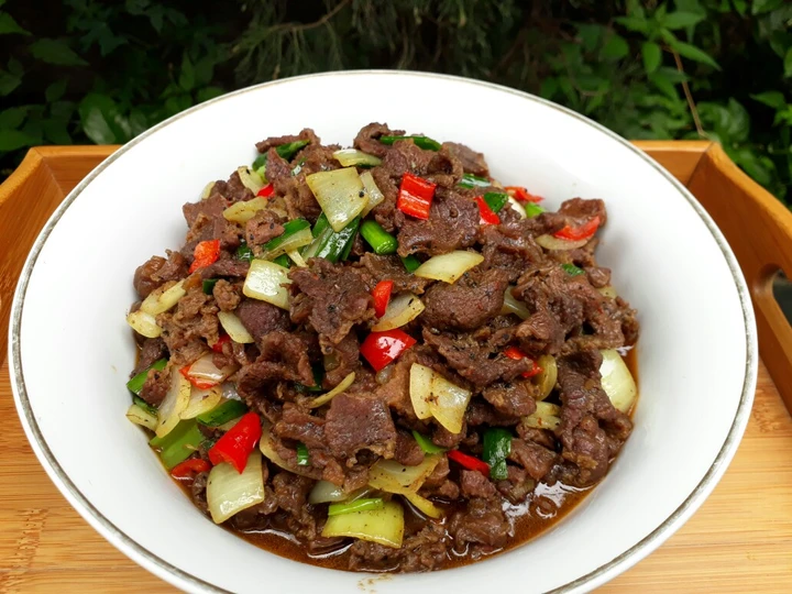 Langkah Mudah untuk Menyiapkan Resep Tumis sapi lada hitam yang Sempurna