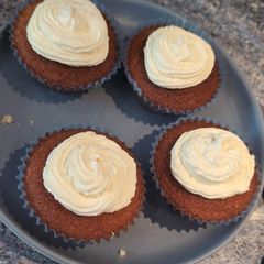 A picture of Cinnamon Bun Cupcakes.
