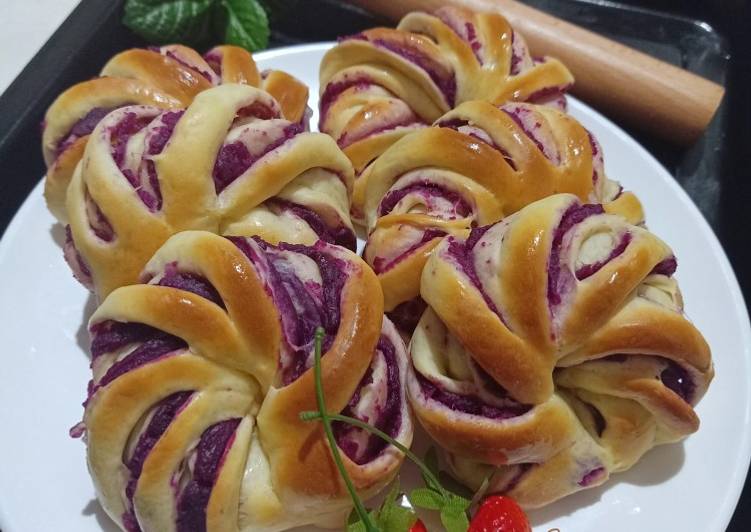 Cara Membuat Purple Sweet Potato Bread Anti Gagal