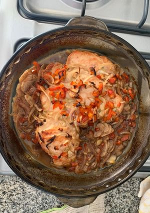 Una foto de Pollo a la cerveza negra