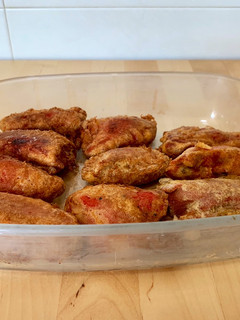 Una foto de Pimientos de piquillo rellenos de langostinos (sin gluten)