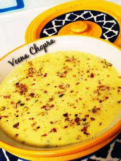 कस्टर्ड खीर(Custard kheer recipe in hindi) रेसिपी मुख्य फोटो
