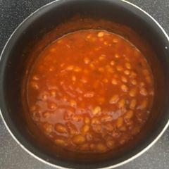 A picture of Baked beans curry.