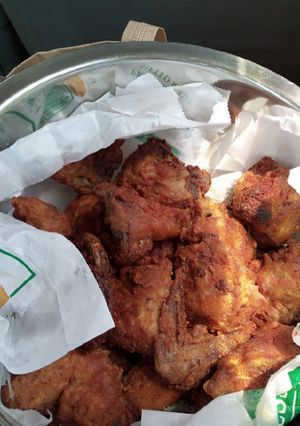 A picture of Simple KFC chicken.