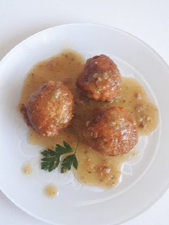 Una foto de Albóndigas de pollo😋🤗