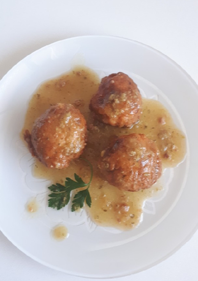 Una foto de Albóndigas de pollo😋🤗