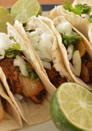 Una foto de Tacos al pastor