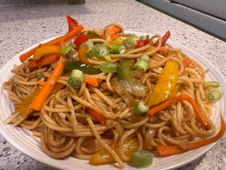 Vegetable chow mein