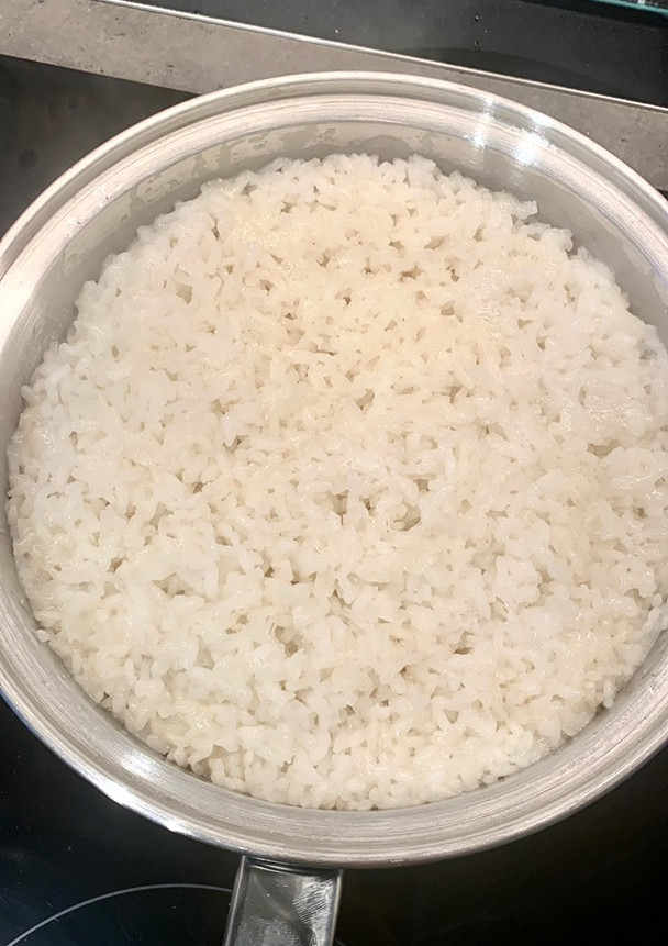 Una foto de Arroz blanco para acompañamiento 🍚🥢
