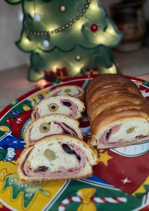 Una foto de Pan de Jamón casero 🤶🎄
