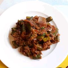 A picture of Bhindi Do Pyaaza.