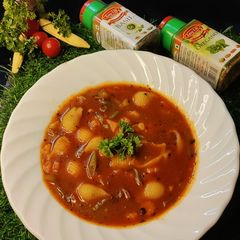 A picture of Minestrone Soup.